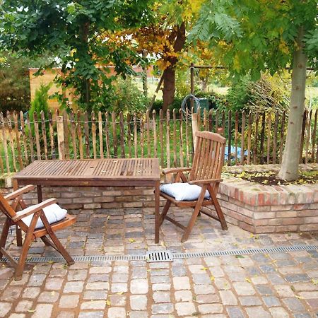 Awesome Home In Buetzow With Wifi Exterior photo